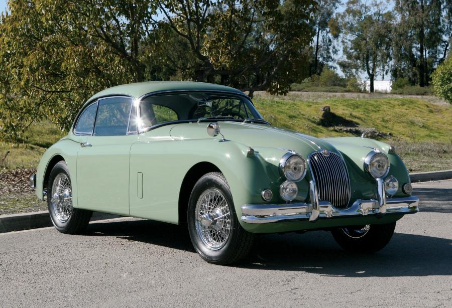  Jaguar XK150 3.4 Fixed Head Coupe 1958 года  (фото 1 из 10)